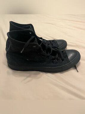 Converse All Star Black High-Top Chuck Taylor Unisex Sneakers Size 9.5 Men’s